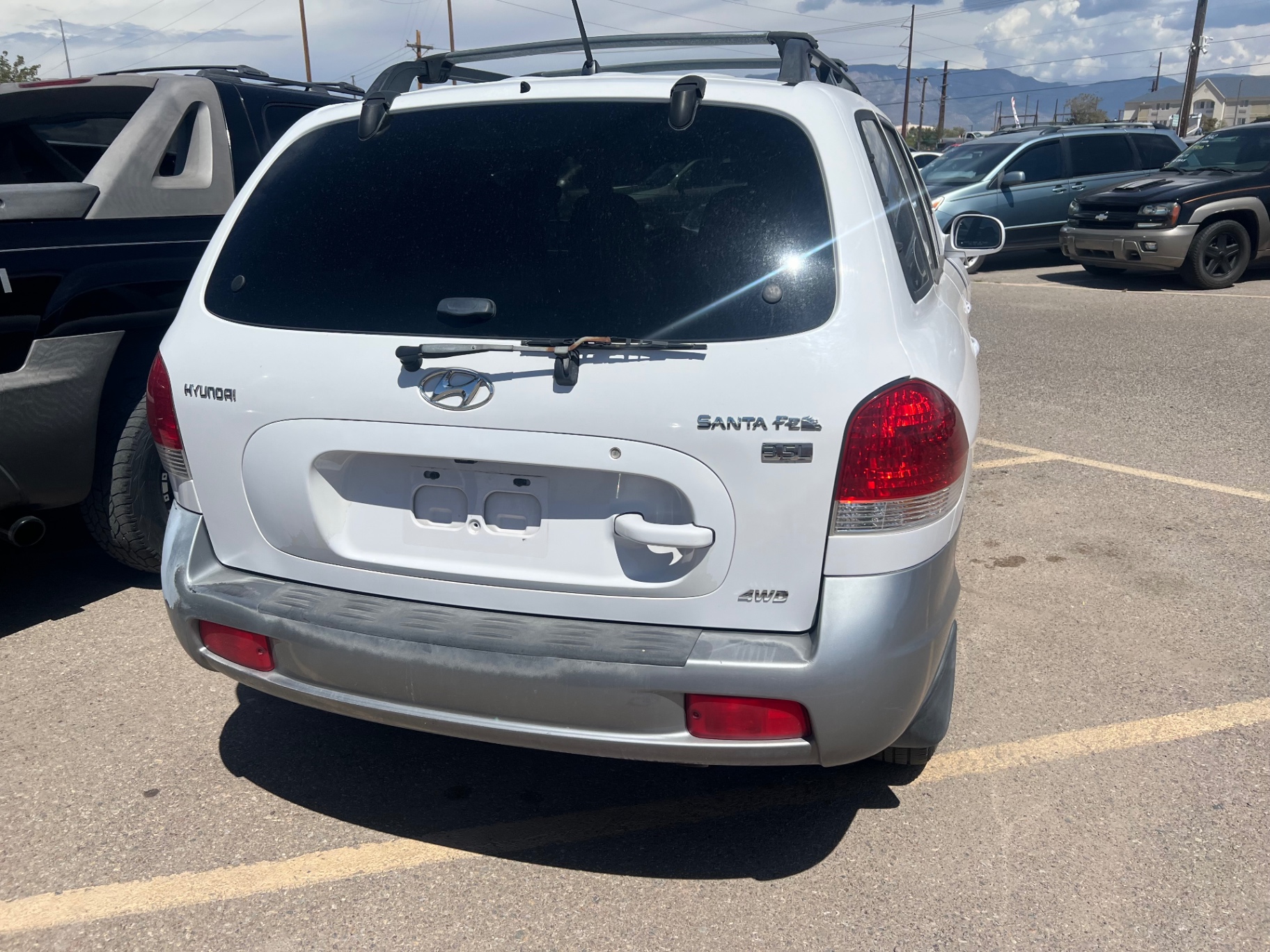 2005 Hyundai Santa Fe GLS 3.5L 4WD thumbnail 2