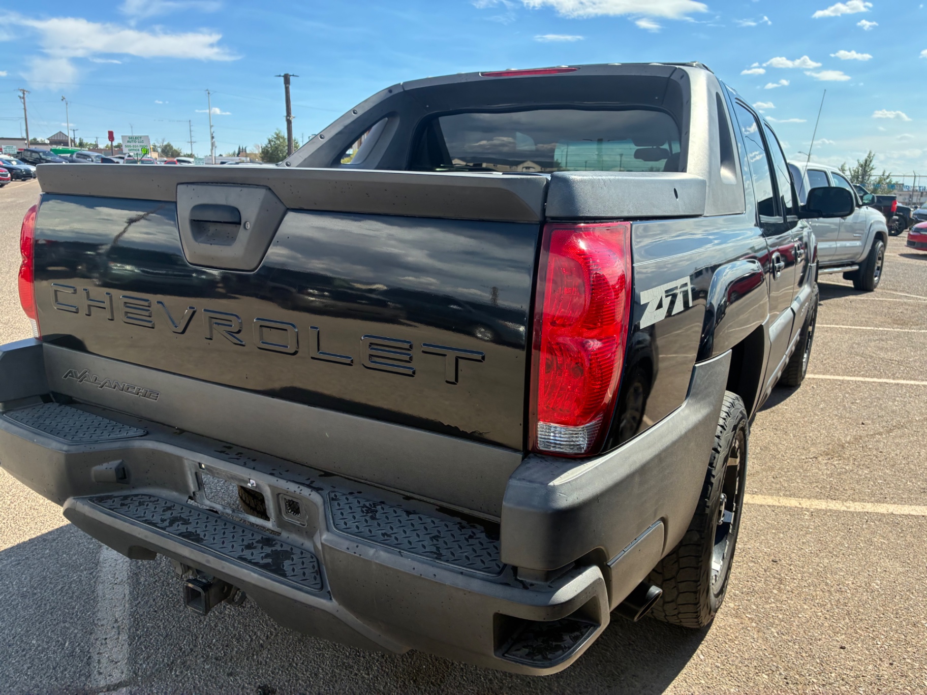 2005 Chevrolet Avalanche 1500 Z71 thumbnail 3